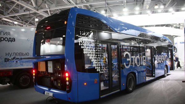 俄罗斯第一辆氢动力公交 俄罗斯第一辆氢动力公交