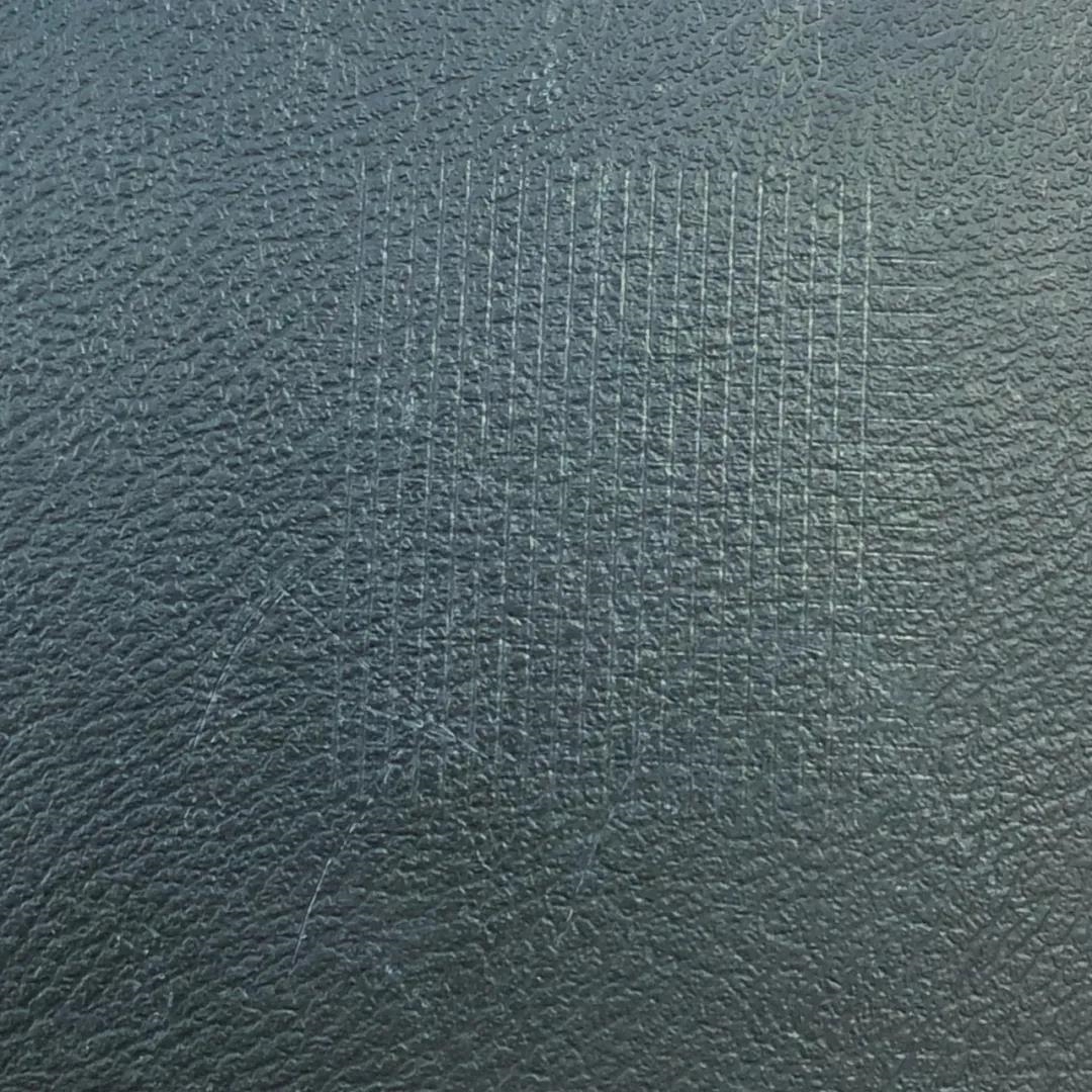 未添加耐刮擦母粒效果 未添加耐刮擦母粒效果