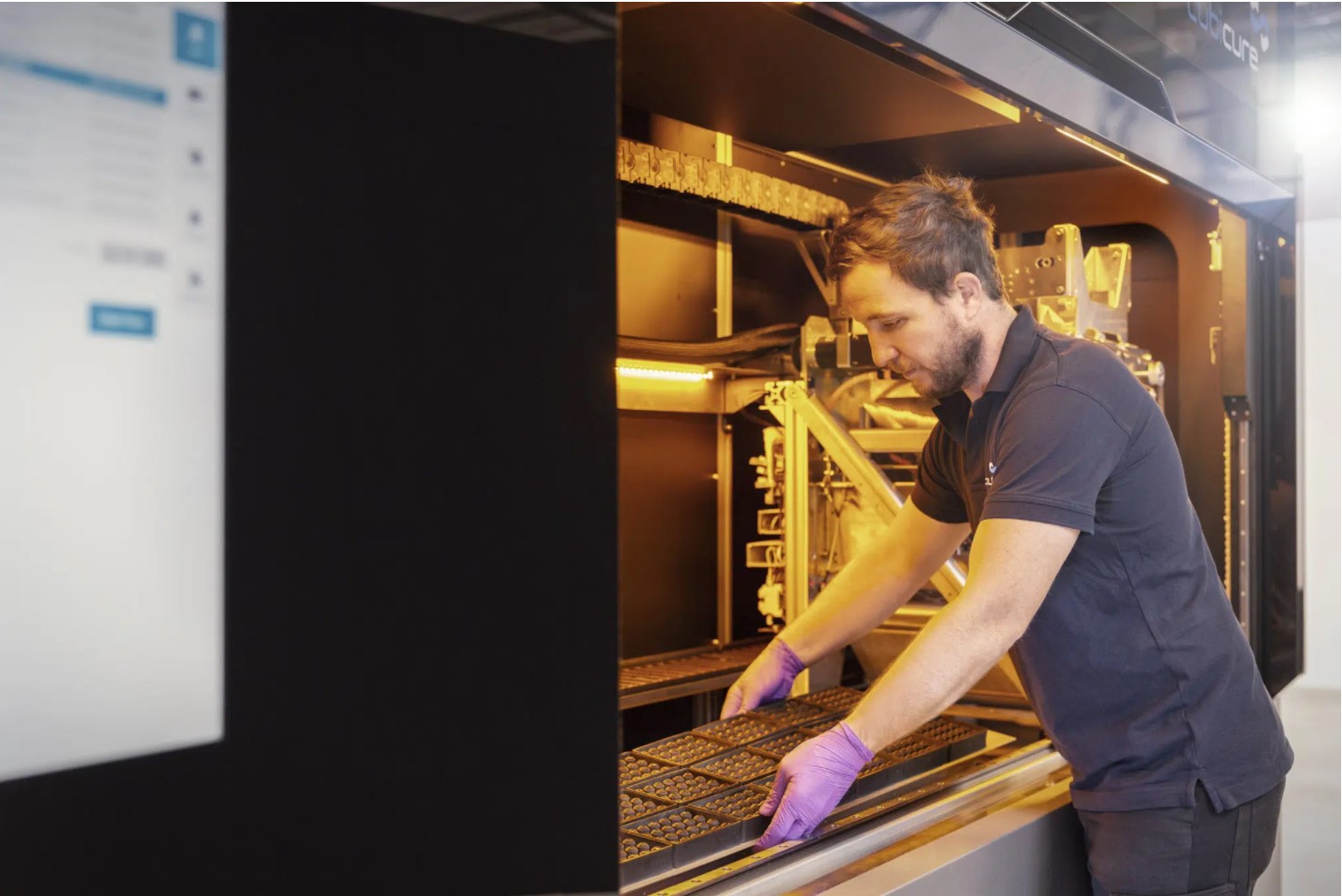 Cubicure新的大型3D打印机Cerion，利用热光刻技术对弹性高精度部件进行增材制造