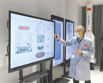 1639613720713656.jpg 《自然》杂志年度十大人物公布.jpg