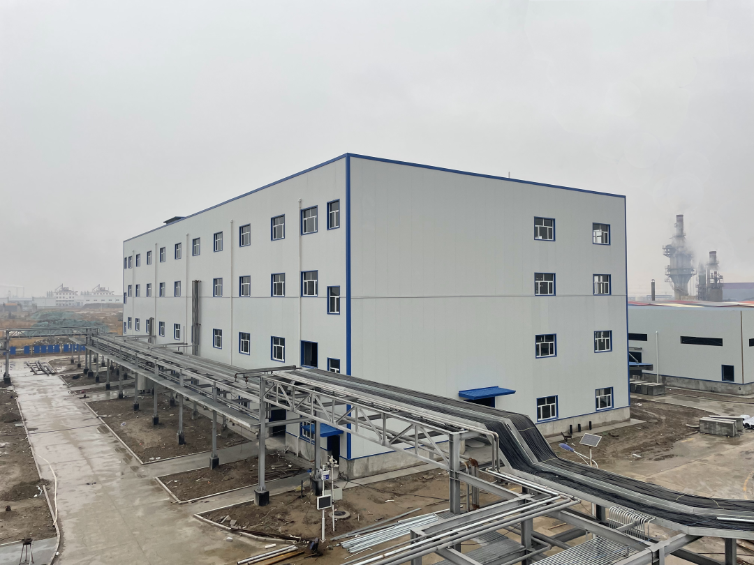 金隅涂料年产一万吨高固体分涂料项目设备控制系统调试成功 金隅涂料年产一万吨高固体分涂料项目设备控制系统调试成功