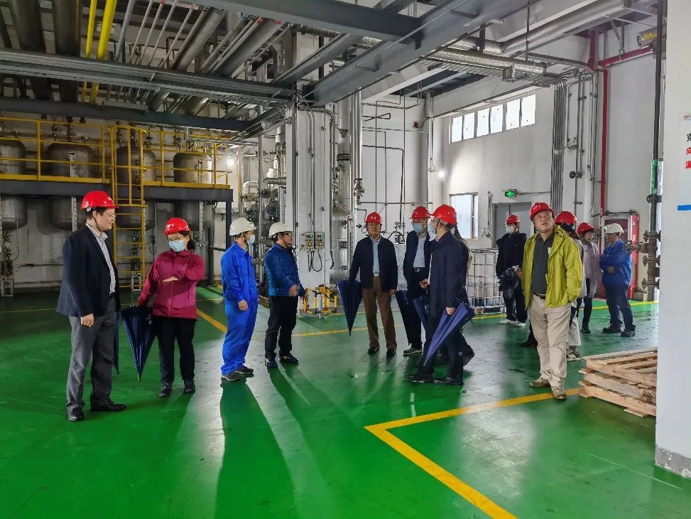 华东理工华昌聚合物“高性能材料生产基地”通过验收 华东理工华昌聚合物“高性能材料生产基地”通过验收